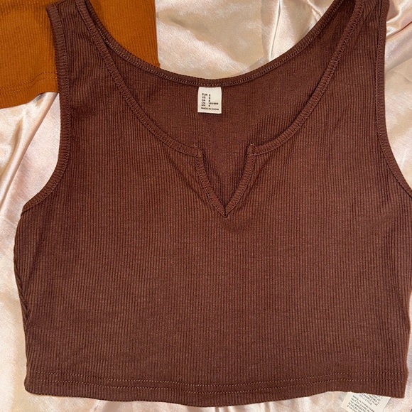 two neutral colored crop top/tank tops; COMBO - Picture 2 of 4